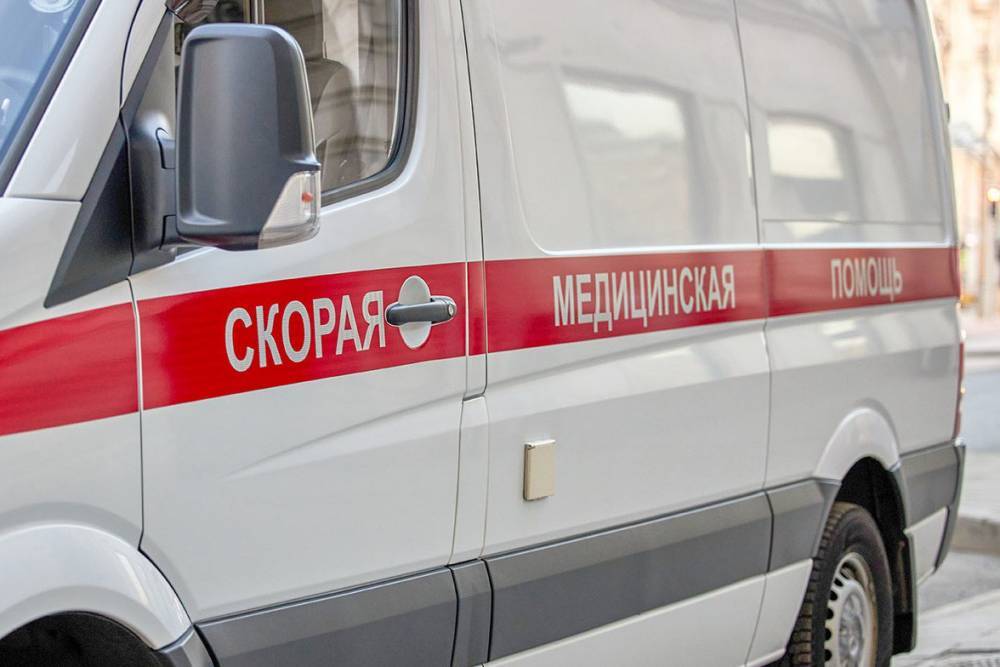 Более пяти тысяч человек в России умерли от COVID-19 - vm.ru - Россия