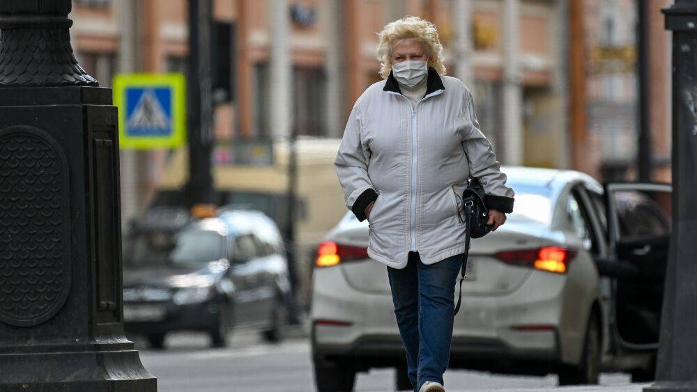Врач предупредил об опасности постоянного ношения маски - riafan.ru - Москва