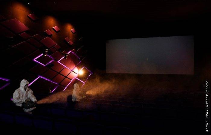 Дмитрий Чернышенко - В правительстве заявили о возможном открытии кинотеатров в РФ в середине июля - interfax.ru - Россия - Москва