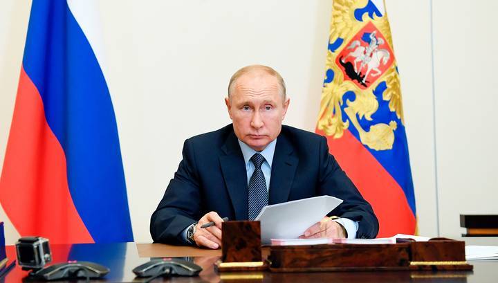 Владимир Путин - Михаил Мишустин - Путин: надо не только стабилизировать ситуацию в экономике, но поддержать граждан и компании - vesti.ru - Россия