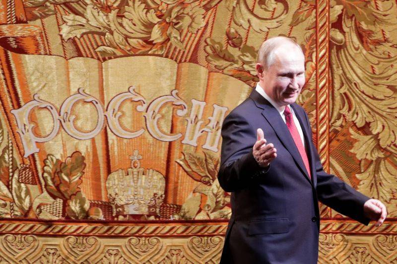 Владимир Путин - Михаил Мишустин - Путину назвали стоимость плана восстановления российской экономики - tvc.ru