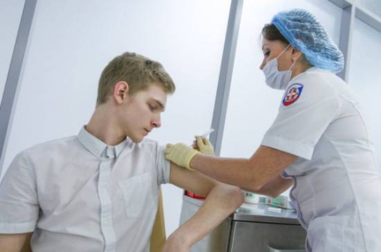 Виктор Зуев - Nation News - Врач рассказал, как будет проходить вакцинация от коронавируса - pnp.ru - Россия - Нью-Йорк
