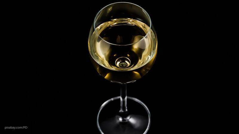Артур Саркисян - Сомелье Артур Саркисян утверждает, что вино не может быть заражено коронавирусом - nation-news.ru - Россия - Италия