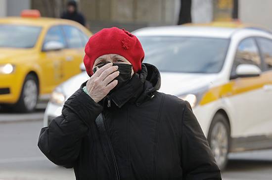 Сергей Нетесов - Вирусолог объяснил, почему защитную маску нельзя заменить шарфом - pnp.ru - Москва
