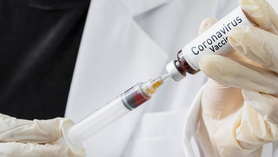 Джон Соммерс - Испытавший вакцину от COVID-2019 рассказал о худшем побочном эффекте - gazeta.ru