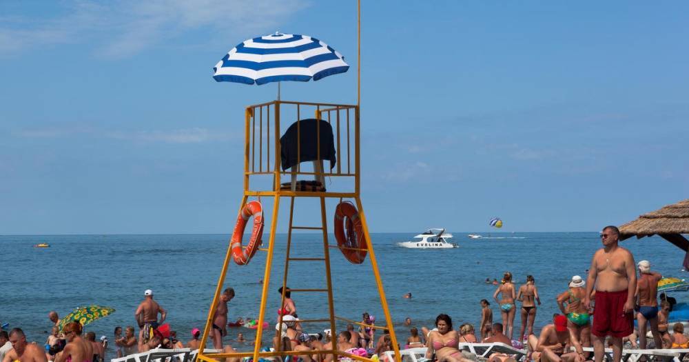 Украинцев попросили не купаться в Черном море - ren.tv - Одесса - Одесская обл.