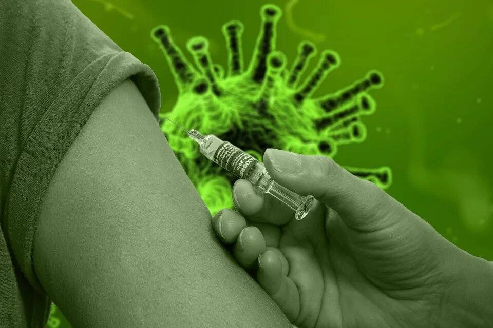 Джон Соммерс - Паранойя оказалась худшим побочным эффектом вакцины от COVID-19 рассказал испытавший её на себе - pravda-tv.ru