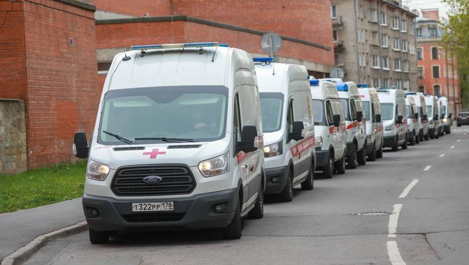 Число заболевших COVID-19 в Петербурге превысило 17 тыс. человек - dp.ru - Санкт-Петербург
