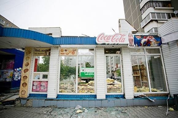 В Екатеринбурге неизвестные тайно снесли киоск, простоявший на ВИЗе 27 лет - znak.com - Екатеринбург