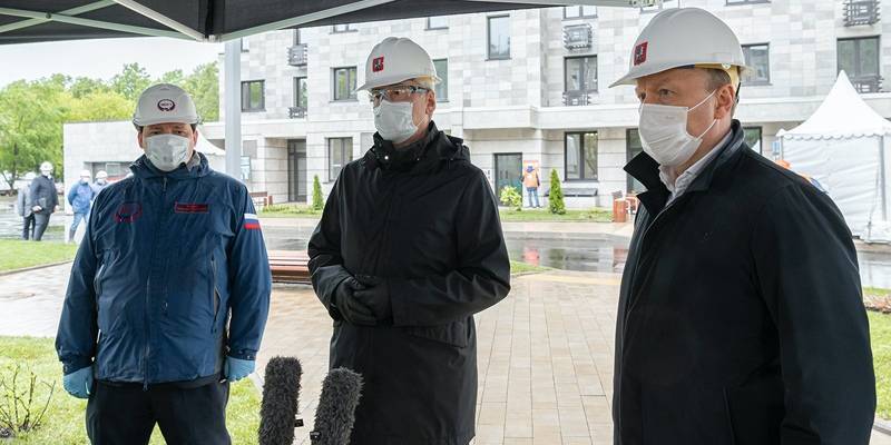 Сергей Собянин - Собянин осмотрел стартовый дом программы реновации в районе Ростокино - tvc.ru - Москва
