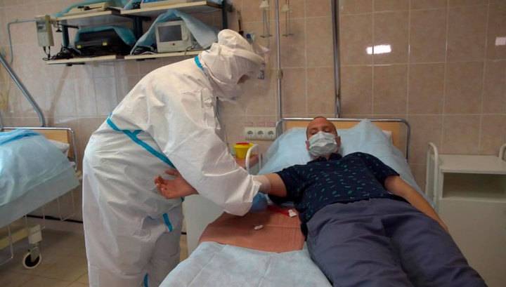 Добровольцы, готовые испытать вакцину от COVID-19, прошли медобследование - vesti.ru - Россия