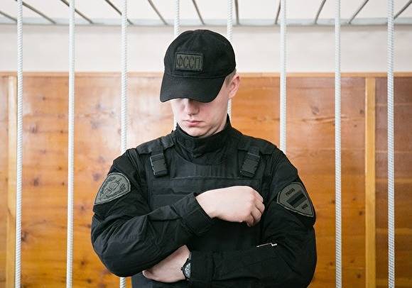 Жительницу Зауралья оштрафовала на ₽15 тыс. за нарушение самоизоляции - znak.com - Москва