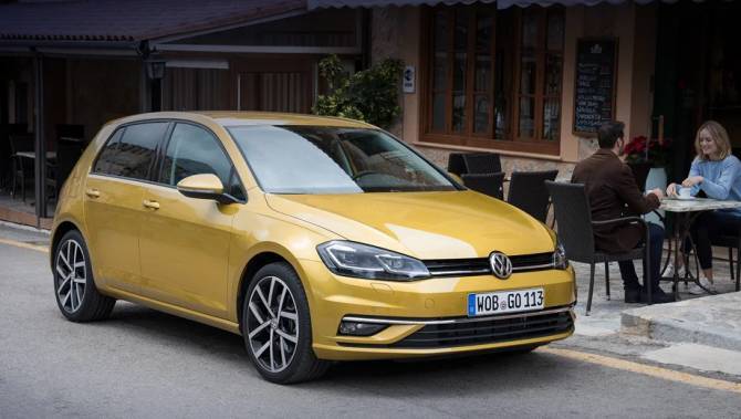 Volkswagen Golf несмотря на пандемию остаётся лидером европейского рынка. Какие модели ещё покупали в Европе? - usedcars.ru