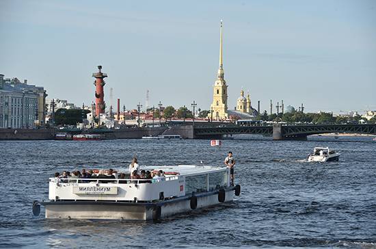 Как в Петербурге будут катать по рекам и каналам в условиях эпидемии - pnp.ru - Санкт-Петербург