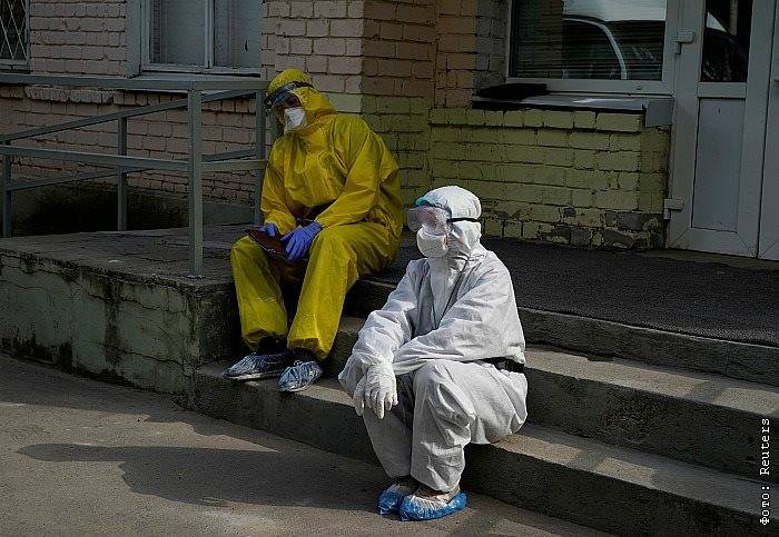 В России за сутки выявлены 8 855 новых заболевших коронавирусом - interfax.ru - Россия - Москва - Сша - Бразилия