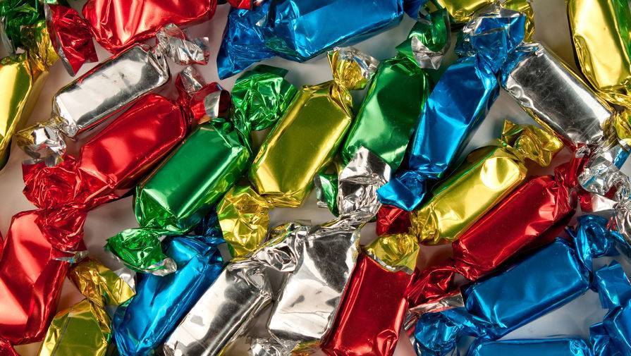 Андри Радзуэлин - Мадагаскарского министра образования уволили за закупку конфет на $2 млн - gazeta.ru - Мадагаскар