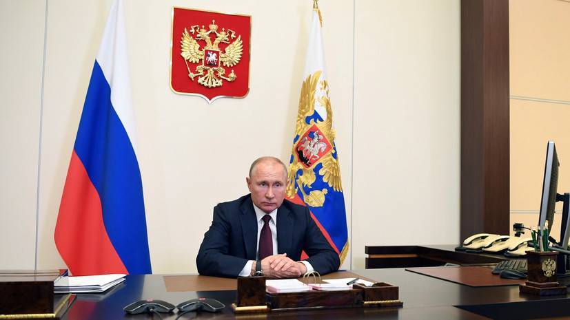 Владимир Путин - Путин считает, что спортсменов можно было бы не держать по домам, а изолировать на сборах - russian.rt.com - Россия