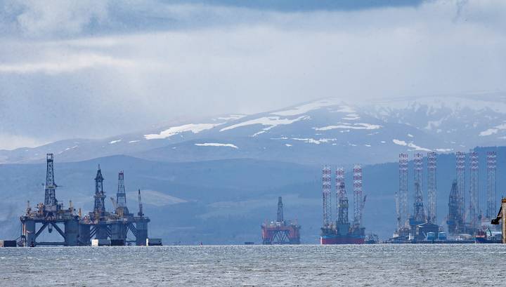 Цена нефти Brent превысила 43 доллара впервые с 6 марта - vesti.ru