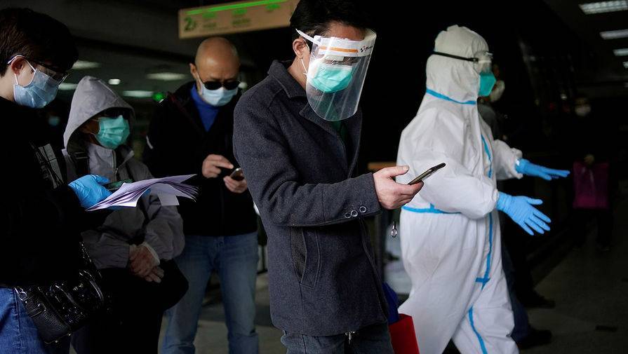В Китае за сутки обнаружили шесть новых случаев заражения коронавирусом - gazeta.ru - Китай