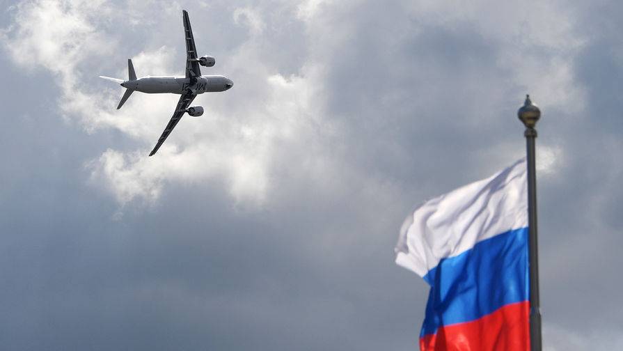 В Минтрансе заявили, что еще рано возобновлять авиарейсы за рубеж - gazeta.ru - Россия