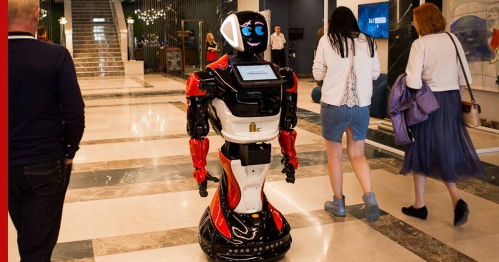 Полиция Абу-Даби приняла на работу российского робота - profile.ru - Абу-Даби