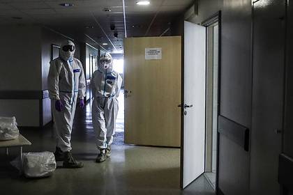 Число умерших россиян с коронавирусом превысило шесть тысяч - lenta.ru - Россия