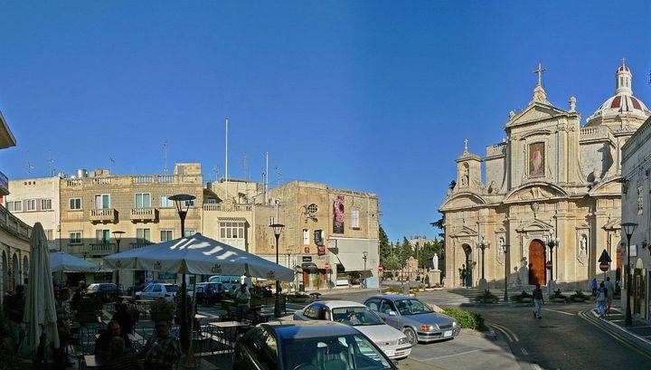 Населению Мальты раздадут ваучеры на 100 евро для посещения баров и магазинов - vesti.ru - Мальта