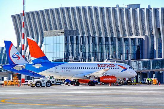 Аэропортовые комплексы получат 10,9 млрд на зарплаты сотрудникам - pnp.ru - Россия
