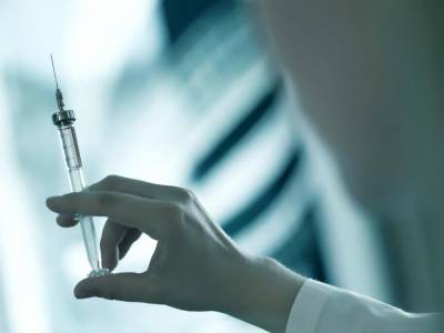 Александр Качура - В "Слуге народа" заявили, что Украина обязана купить российскую вакцину от COVID-19, если она будет эффективна - gordonua.com - Россия - Украина