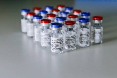 В Минздраве Украины заявили, что в страну массово завозят российскую вакцину от коронавируса - nakanune.ru - Украина