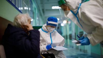 В Чехии за сутки от коронавируса умерло наибольшее число человек - gazeta.ru - Чехия