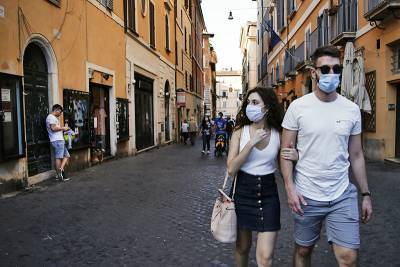 В Италии побит рекорд по суточному приросту заразившихся коронавирусом - tvc.ru - Италия