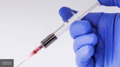 Третья российская вакцина от COVID-19 будет зарегистрирована через месяц - inforeactor.ru - Россия