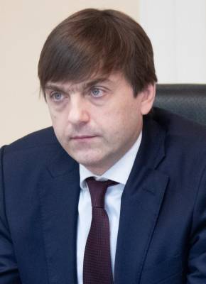 Сергей Кравцов - Министр просвещения Кравцов заявил, что карантина по COVID-19 в школах не будет - znak.com - Россия