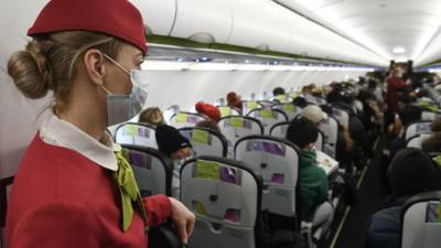 Дэвид Пауэлл - Эксперты оценили вероятность заболевания коронавирусом в самолёте - russian.rt.com