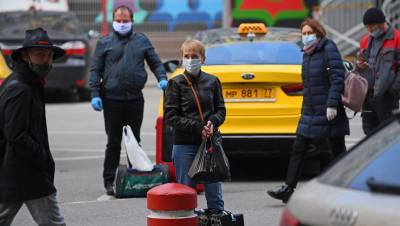6 из 10 такси в Москве нарушают меры по коронавирусу - gazeta.ru - Москва