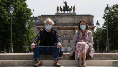 Париж объявлен зоной максимальной опасности распространения коронавируса - gazeta.ru - Франция - Париж