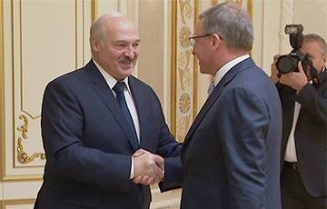 Александр Лукашенко - Александр Бурков - Российский губернатор заразился коронавирусом после встречи с Лукашенко - charter97.org - Россия