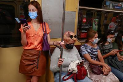 На Украине зафиксировали рекордный рост числа зараженных коронавирусом - lenta.ru - Украина