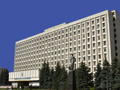 В ЦИК Украины подтвердили 34 случая COVID-19, на больничном более 70 сотрудников - gordonua.com - Украина