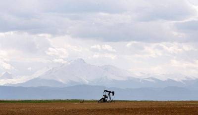 Цены на нефть снижаются на фоне новых ограничений из-за COVID-19 - smartmoney.one - Сша - Сингапур - Мельбурн - Denver - state Colorado
