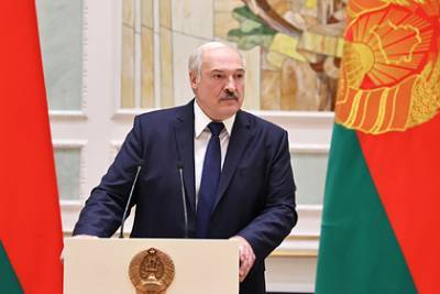 Александр Лукашенко - Лукашенко заявил о готовности помочь Польше и России в борьбе с коронавирусом - lenta.ru - Россия - Белоруссия - Польша