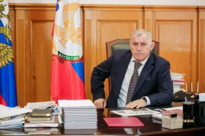 Глава Кизилюртовского района Дагестана скончался от осложнений, вызванных коронавирусом - etokavkaz.ru - республика Дагестан - Махачкала
