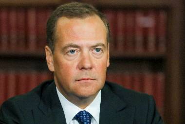 Дмитрий Медведев - Медведев призвал ускорить вакцинацию населения от коронавируса - expert.ru
