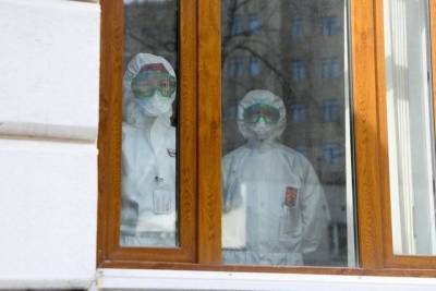 В Москве за сутки скончались 70 пациентов с коронавирусом - mk.ru - Москва