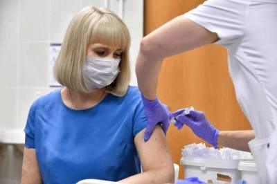 Названо единственное условие, при котором российская вакцина победит коронавирус - live24.ru - Россия - Москва