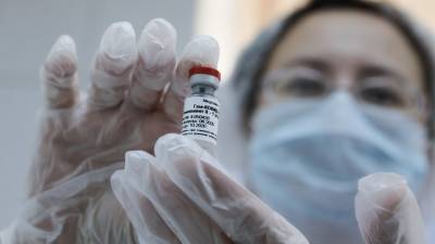 Алексей Хрипун - На вакцинацию от коронавируса в Москве выделят около 10 млрд рублей - russian.rt.com - Москва
