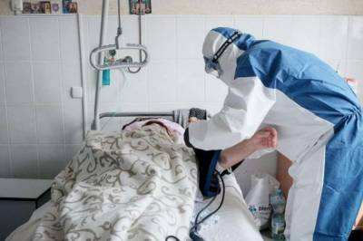 Андрей Виленский - В НСЗУ пожаловались, что на лечение украинцев с COVID-19 в больницах не хватает 5,6 млрд грн - newsone.ua - Украина
