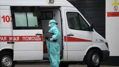 В России за сутки выписали 22 055 человек после заболевания COVID-19 - russian.rt.com - Россия