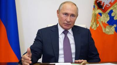 Владимир Путин - Путин предложил отменить санкции против ряда стран в условиях пандемии коронавируса - gazeta.ru - Россия